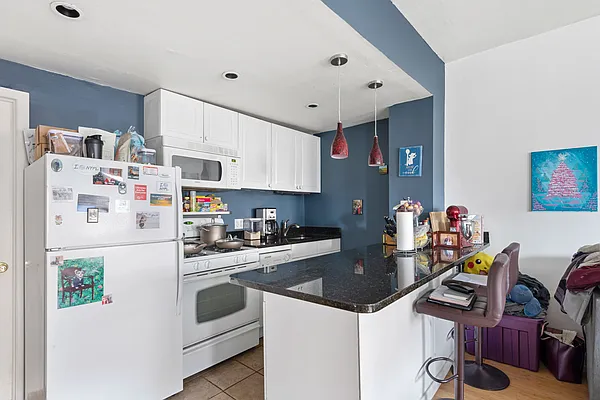 Sold by Keller Williams NYC | media 17