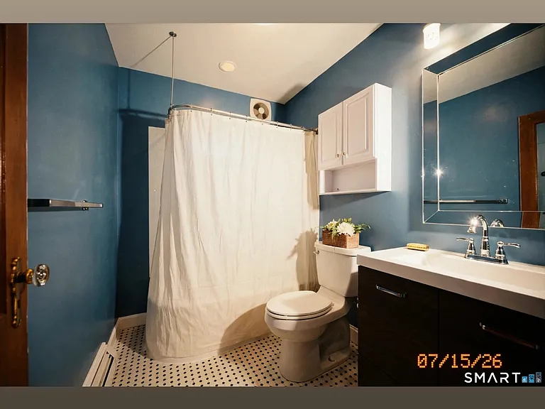 118-120 Patterson St #1 — Photo 2