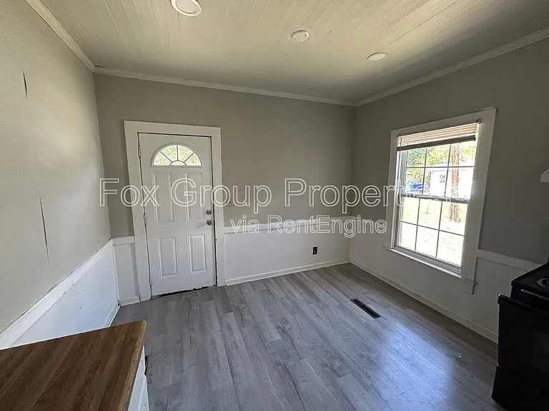 201 N Meriah St — Photo 11