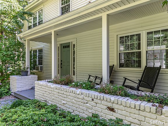 4th image of 352 Norfolk Road