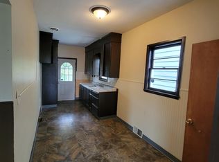 1312 Whitney Ave, Niagara Falls, NY 14301