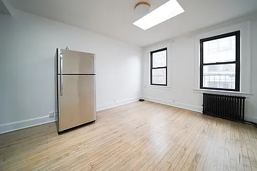 Rented by Sterling Realty Solution Inc