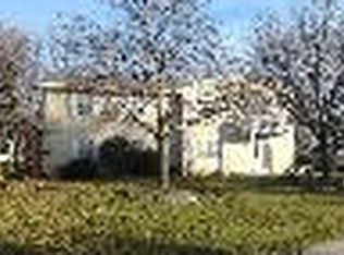 357 Oxford Ct APT 4, Holland, MI 49423