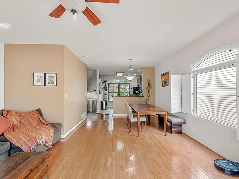 1720 Merriman Ct — Photo 11
