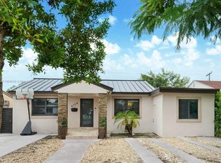 5128 SW 4th St, Miami, FL 33134