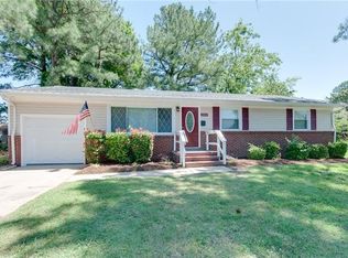 3101 Petre Rd, Chesapeake, VA 23325