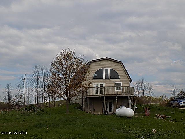 1st image of 18420 50th Ave