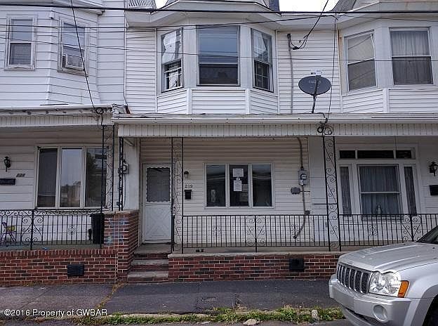 1st image of 219 W Cherry St