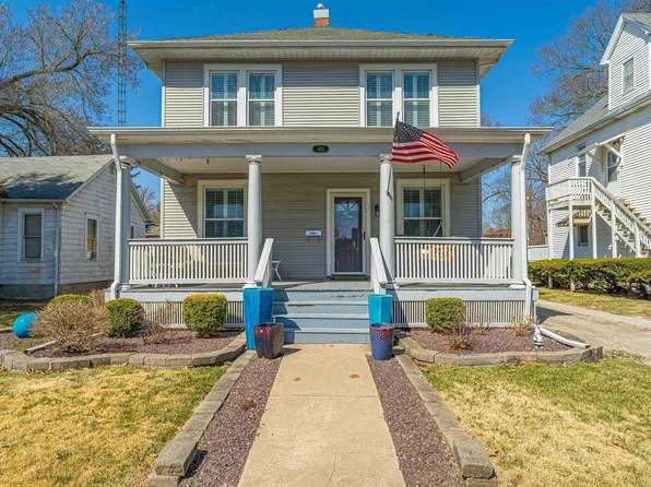423 N Ottawa St, Lincoln, IL 62656