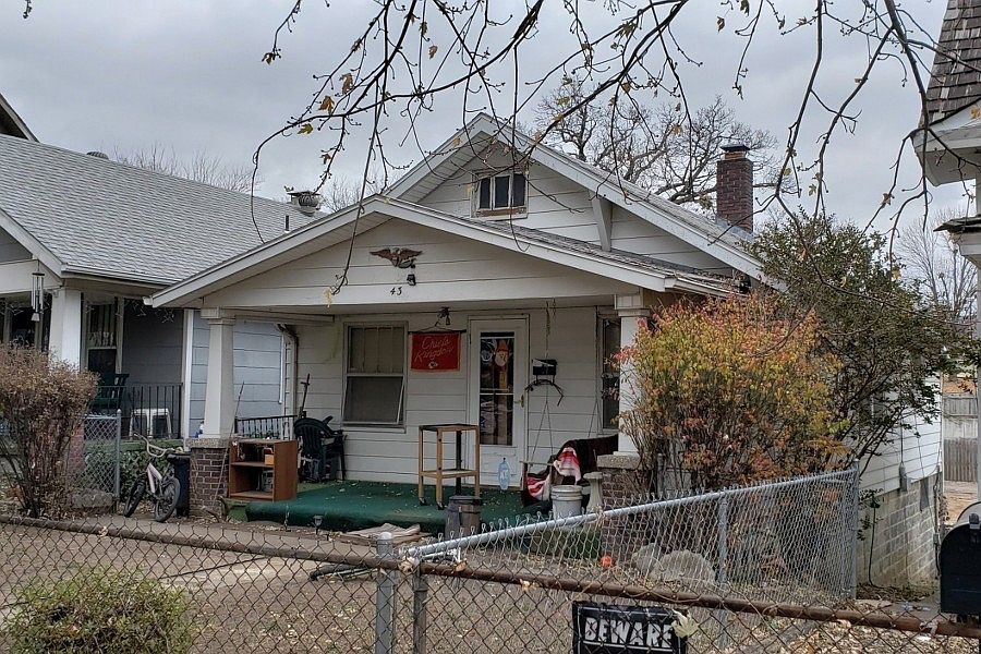 2nd image of 43 S 14th St