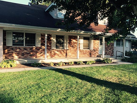 2nd image of 1230 Lincoln Ave