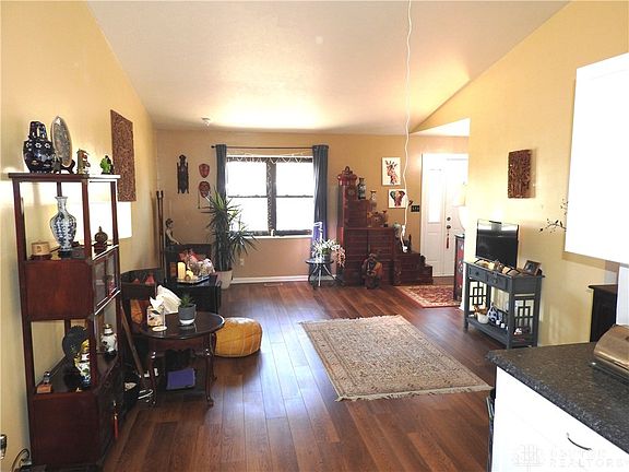 5th image of 1246 Wilhelmina Dr