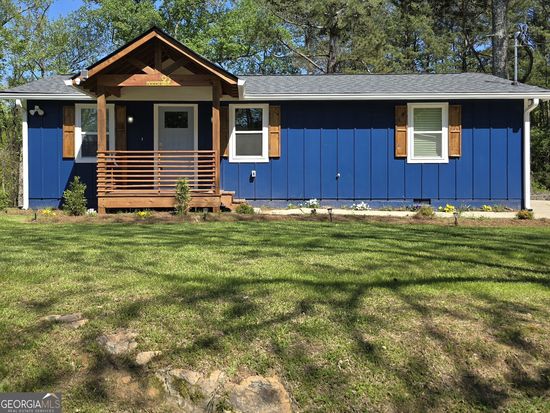 95 McCoy Dr, Carrollton, GA 30116