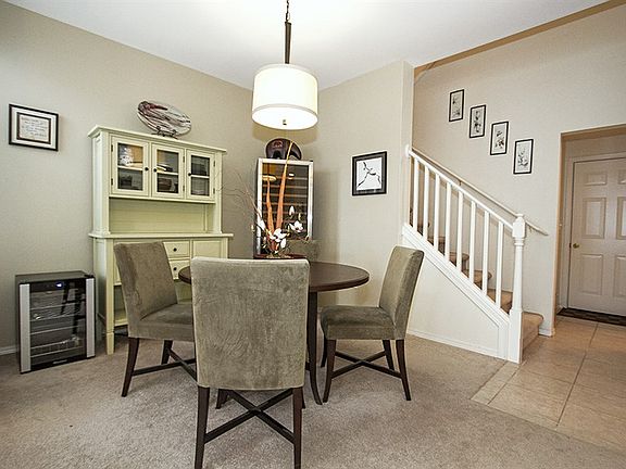 4th image of 506 228th Ave NE