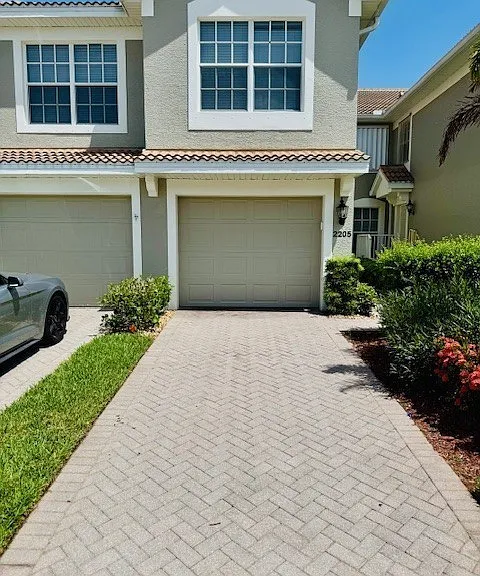 11012 Mill Creek Way #2205 — Photo 1