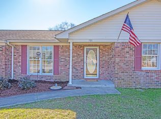 708 Beauregard Rd, Summerville, SC 29486