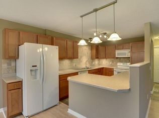 6101 Courtly Alcove UNIT A, Woodbury, MN 55125