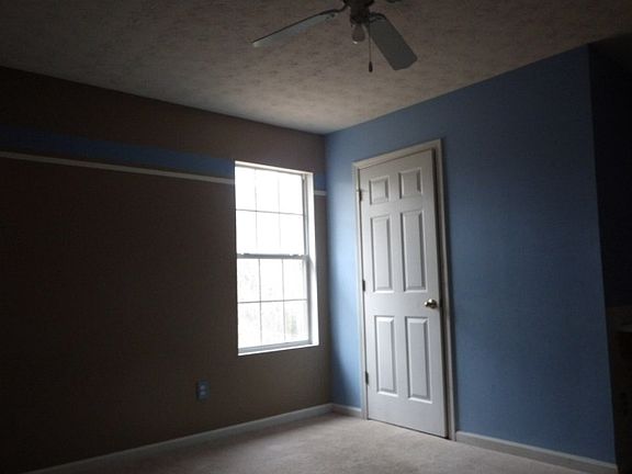 4th image of 3420 Eastmont Ln