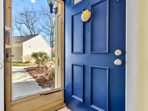 118 Sandy Point Road #118, Old Saybrook, CT 06475