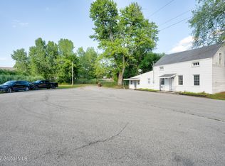 28 Champlain Rd, Stillwater, NY 12170