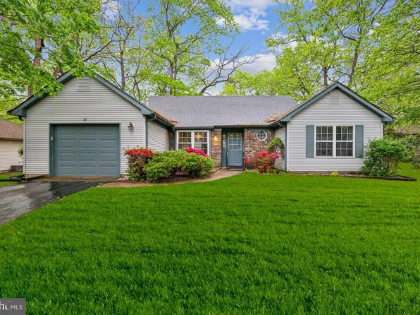 119 Morning Glory Ln, Whiting, NJ 08759