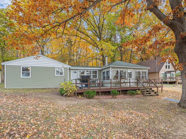 52761 County Road 384, Grand Junction, MI 49056