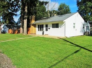 201 Shore Ln, Rockton, IL 61072