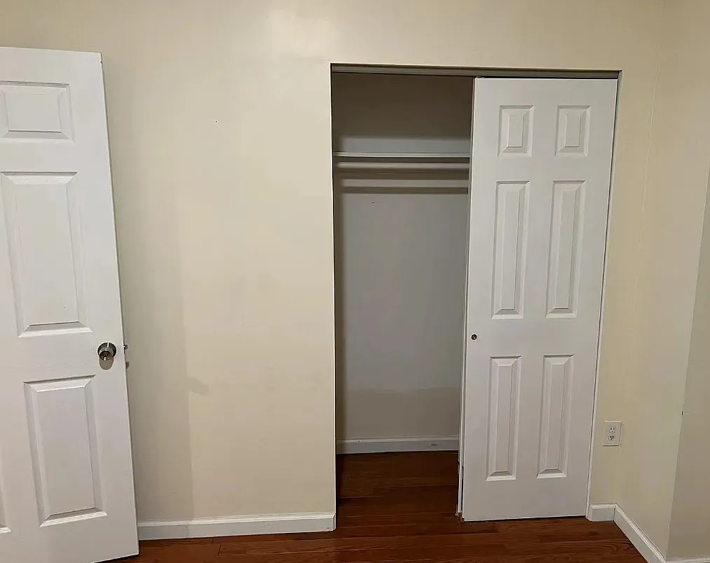 1 bed, 500 sqft, $1,090 — Photo 2