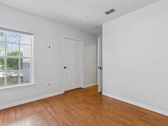 3rd image of 4336 S Kirkman Rd Unit 701
