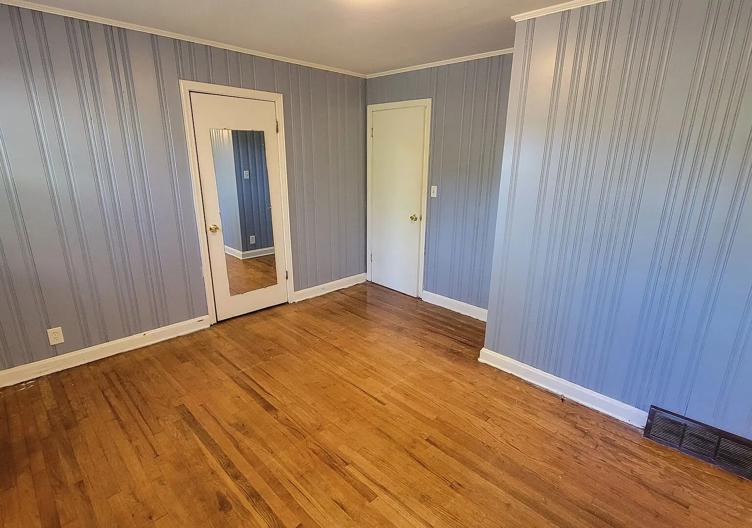 Remodeled 2 Bed, 1.5 Bath Home Near Augusta Road — Photo 4