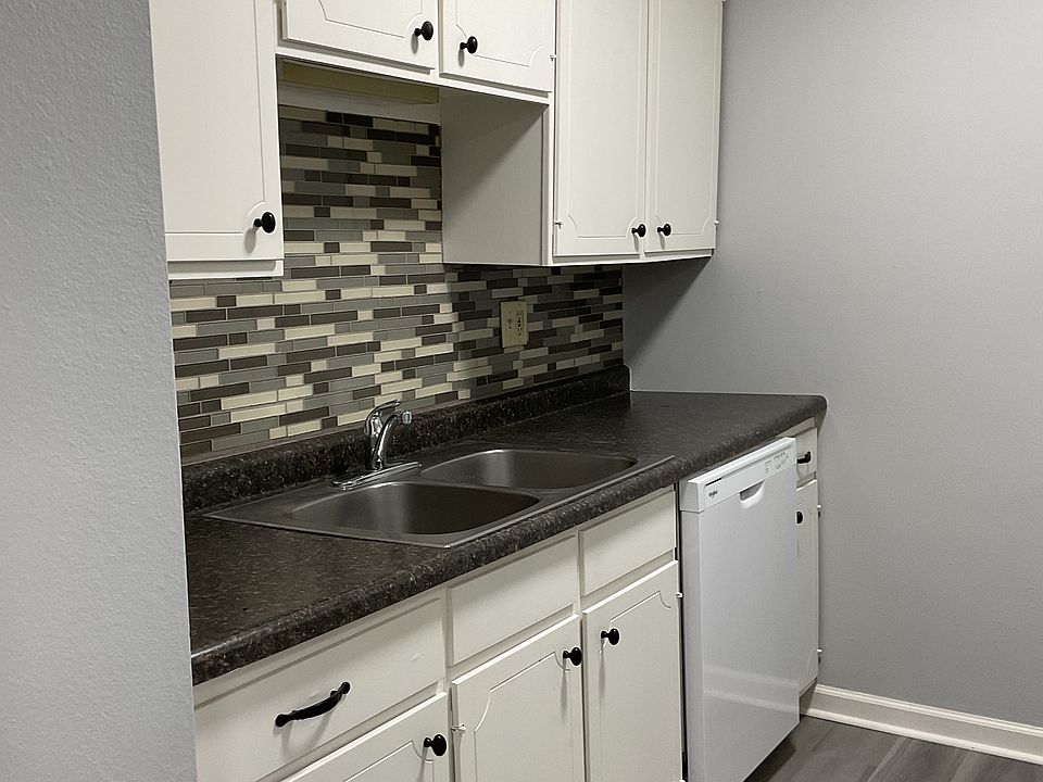 1st image of 210 19th St NE #11394802