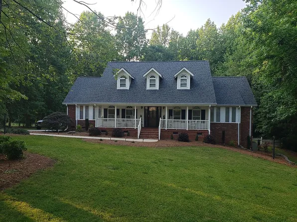 777 Three Wood Ln, Woodruff, SC 29388
