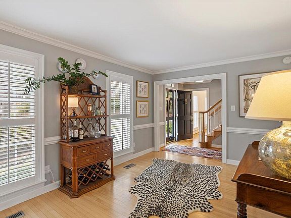 5th image of 6128 Chowning Ct