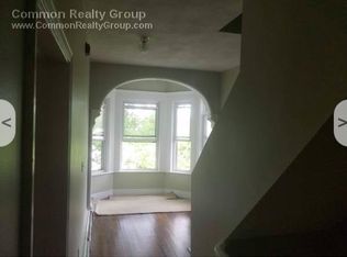 139 Walnut St #2, Somerville, MA 02145