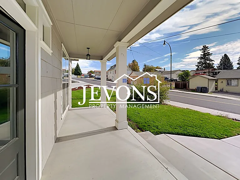 221 4th Ave — Photo 38