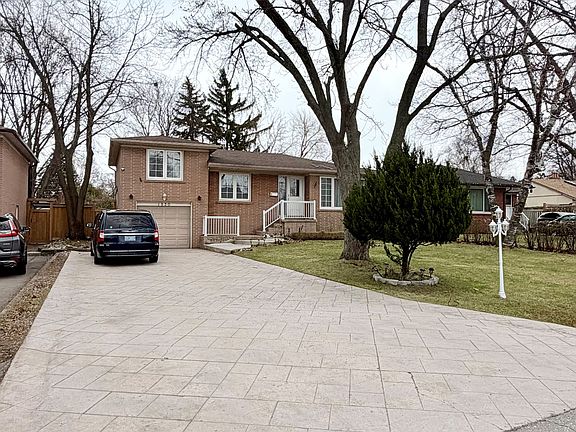 2nd image of 1830 Christopher Rd