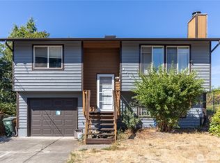 1743 Lafayette Street S, Parkland, WA 98444