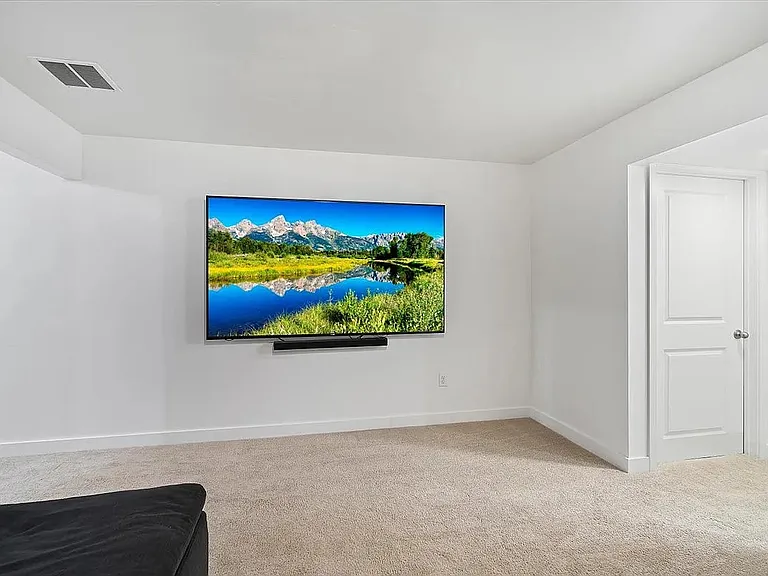 14818 S Queens Garden Ln — Photo 24