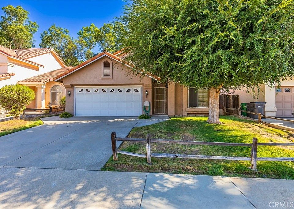 1st image of 24646 Leafwood Dr