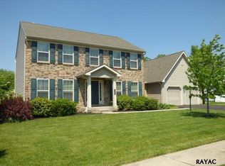 3011 Gemstone Ln, York, PA 17404