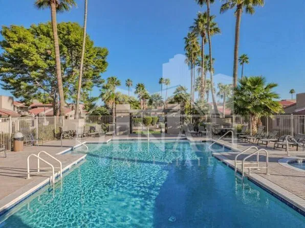 5621 N 79th St Unit 4, Scottsdale, AZ 85250