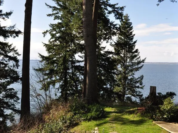 12585 15th Ave Lot 4, Surrey, BC V4A 1K1