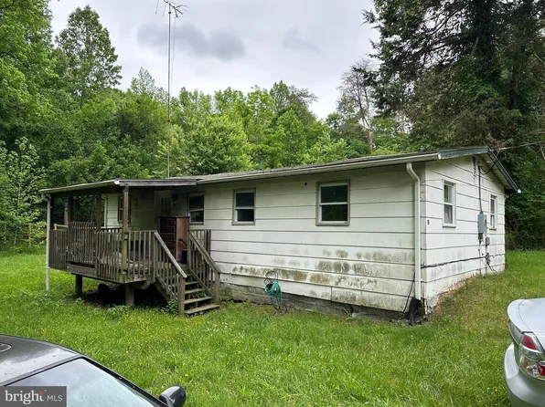 34 Knapp Rd, Stafford, VA 22554