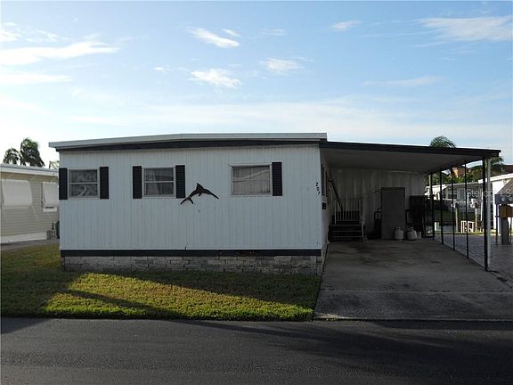 3rd image of 18675 Us Highway 19 N Lot 207