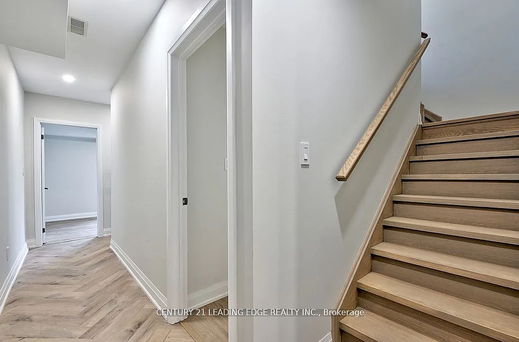 2 bed, $2,600 — Photo 3