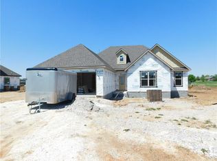 13106 Randolph Rd, Fayetteville, AR 72704