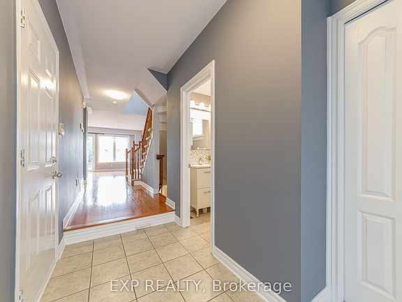 3rd image of 4220 Kelly Farm Dr