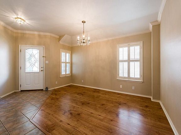 3rd image of 2206 Drue Ln