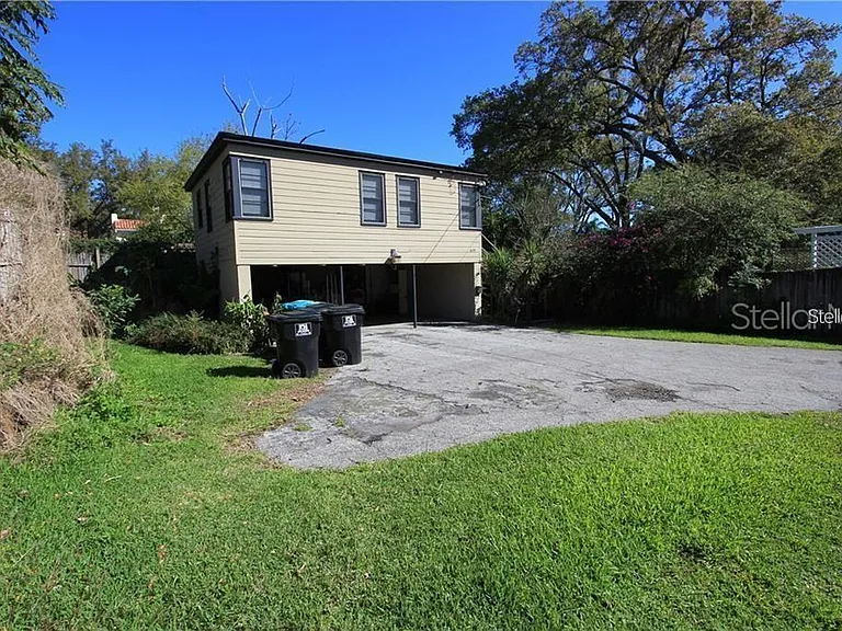 417 E Gore St — Photo 19