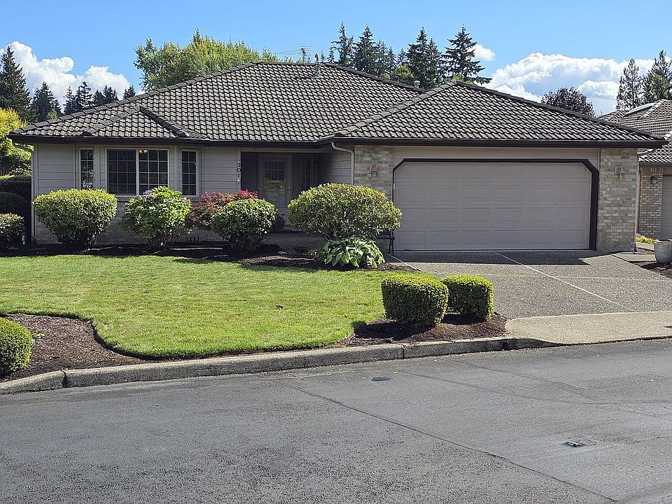 2nd image of 301 NW 95th Cir